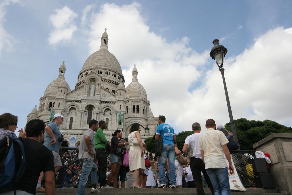 Hotel Victor Massé Parigi Esterno foto